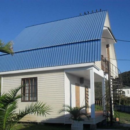 New Athos Guesthouse On Topchan 17 المظهر الخارجي الصورة